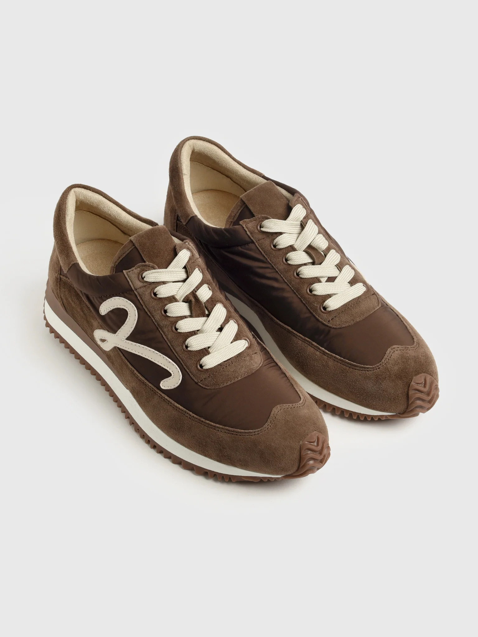 VANELI
                      
                     Women's Queen Sneaker | Saint Bernard