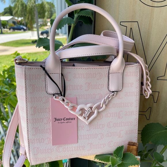 JUICY COUTURE “Change of Heart” Tote In Blush | Poshmark