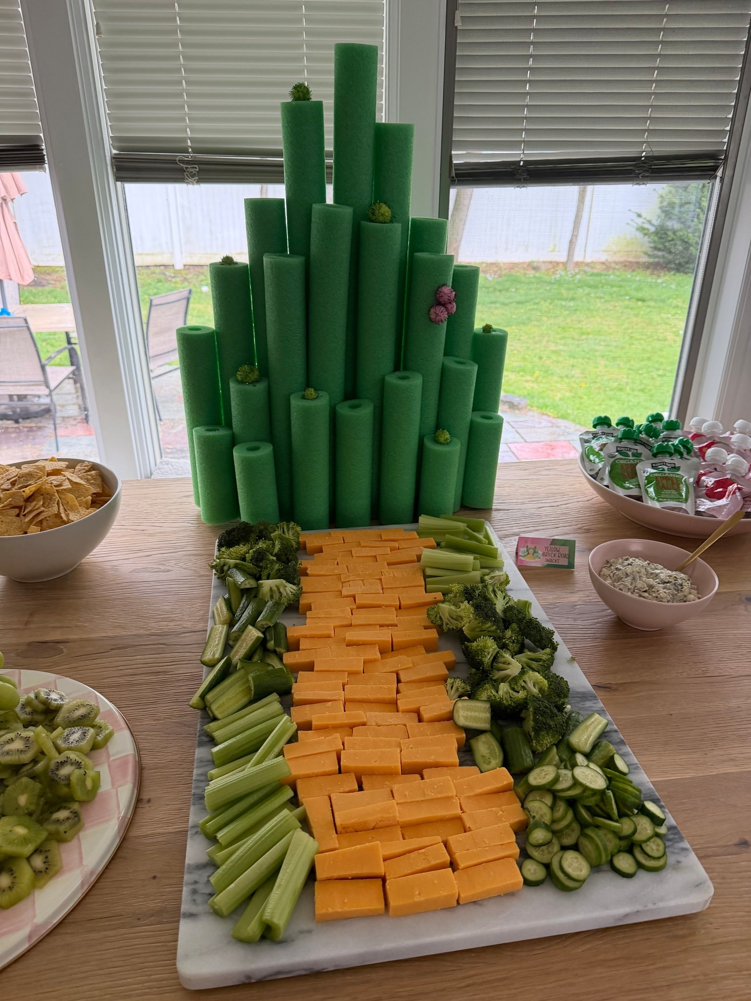 Wicked birthday party theme for my son’s third birthday! Emerald city cheese and veggie board

 #ltkmomlife