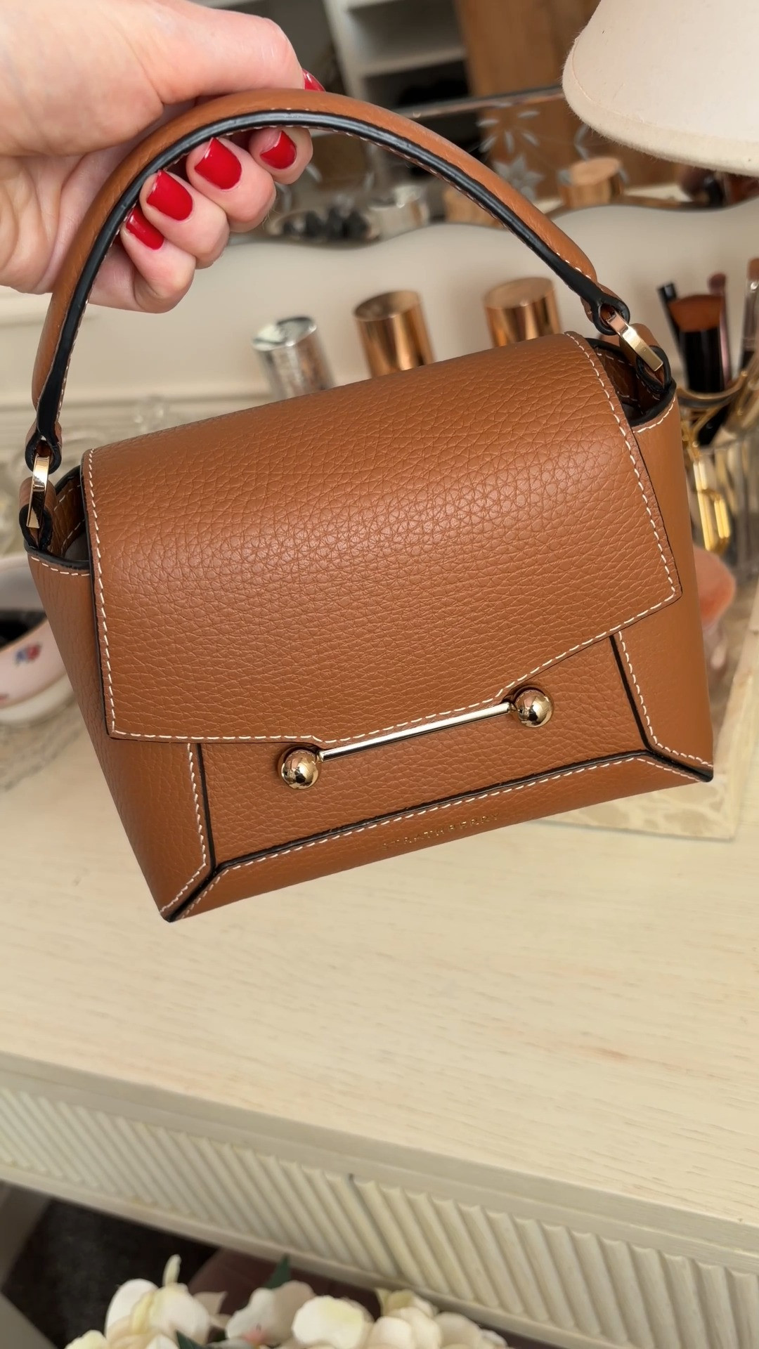 Pre-Autumn Must-have: Tan Bag 🤎👜The easiest way to bring a touch of the new season into your wardrobe. fall outfits women @Strathberry

#LTKuk #LTKautumn #LTKbag