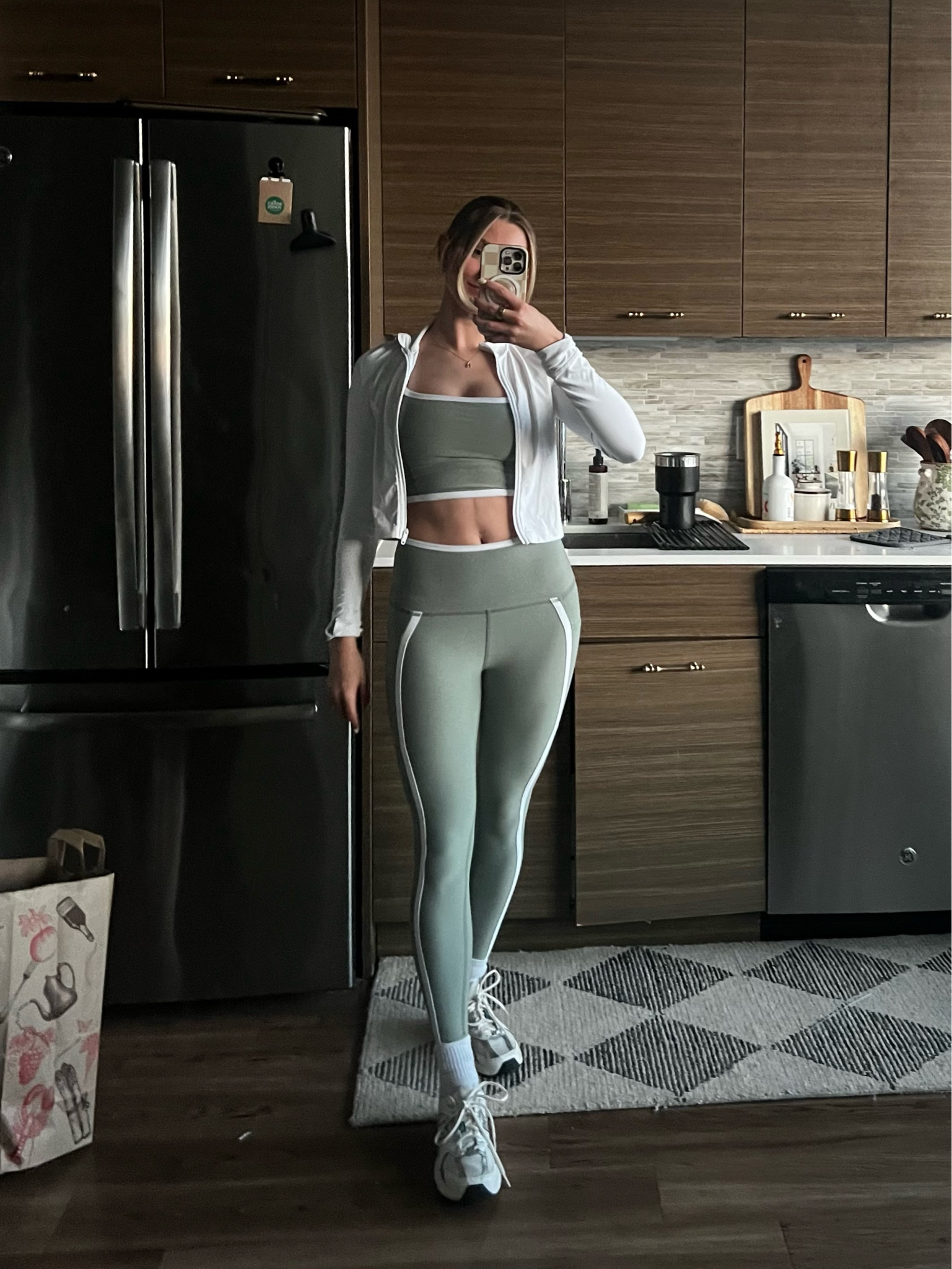 the sage workout set of my dreams ☁️✨