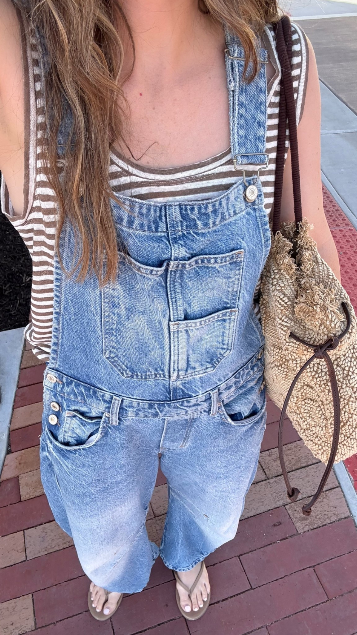 wearing small in linen tank and overalls! 

Summer outfit, farmers market

#LTKootd