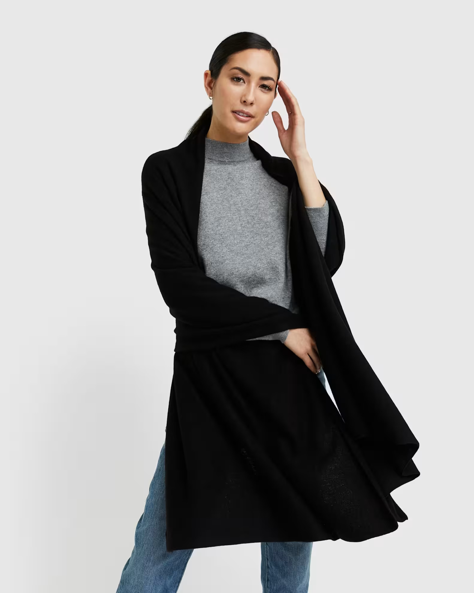 Cashmere Wrap | Quince in Black | Quince