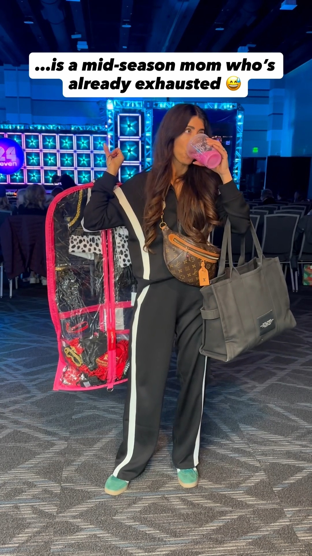 I have the size xs (runs tts) 

#LTKmomlife #LTKSeasonal #LTKgrwm