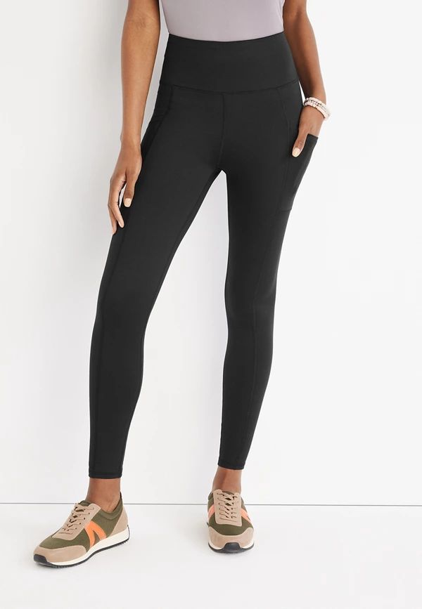 Black Super High Rise Luxe Pocket Legging | Maurices