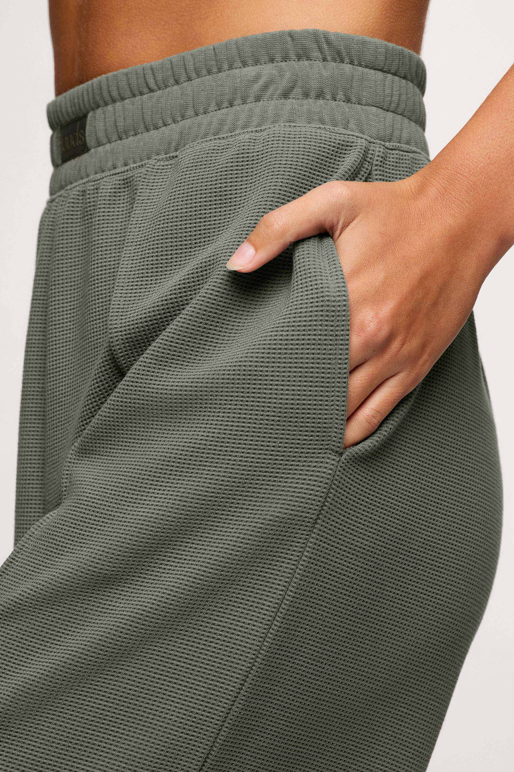 Performance Waffle Wide Leg Pant | Olive | Nuuds US