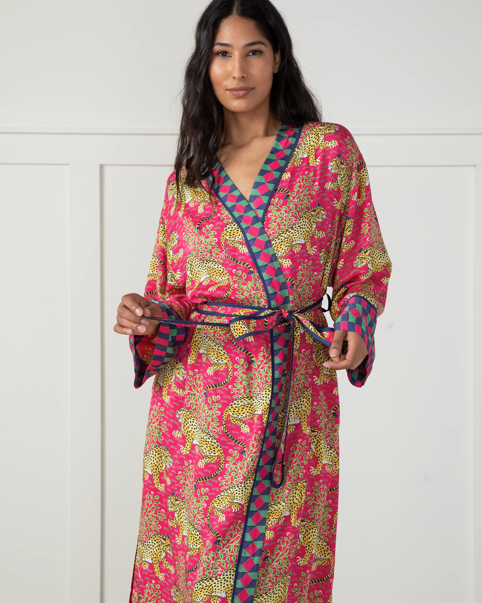 Bagheera - Eco Satin Robe - Hot Pink | Printfresh