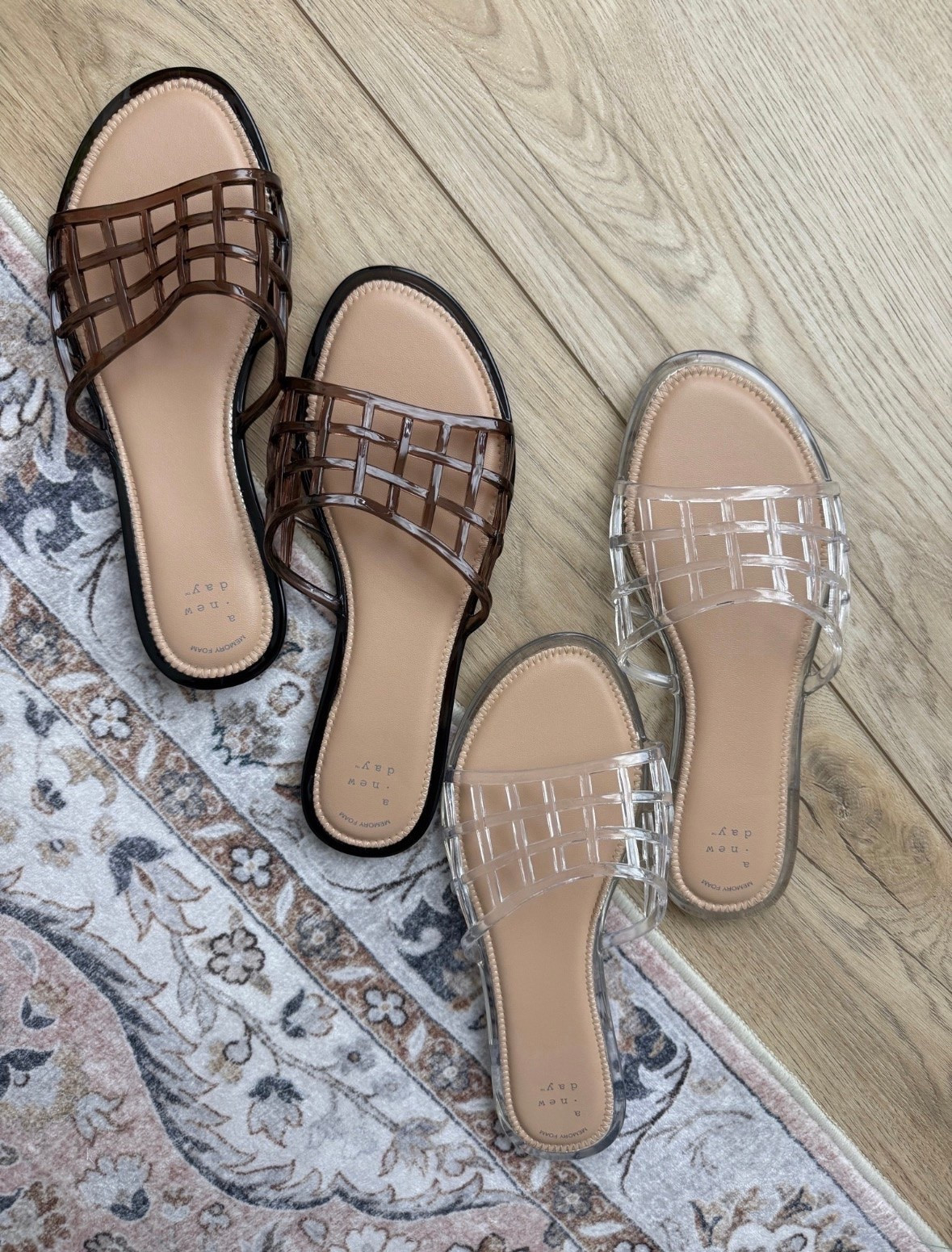 New jelly sandals from Target! 🎯
fb