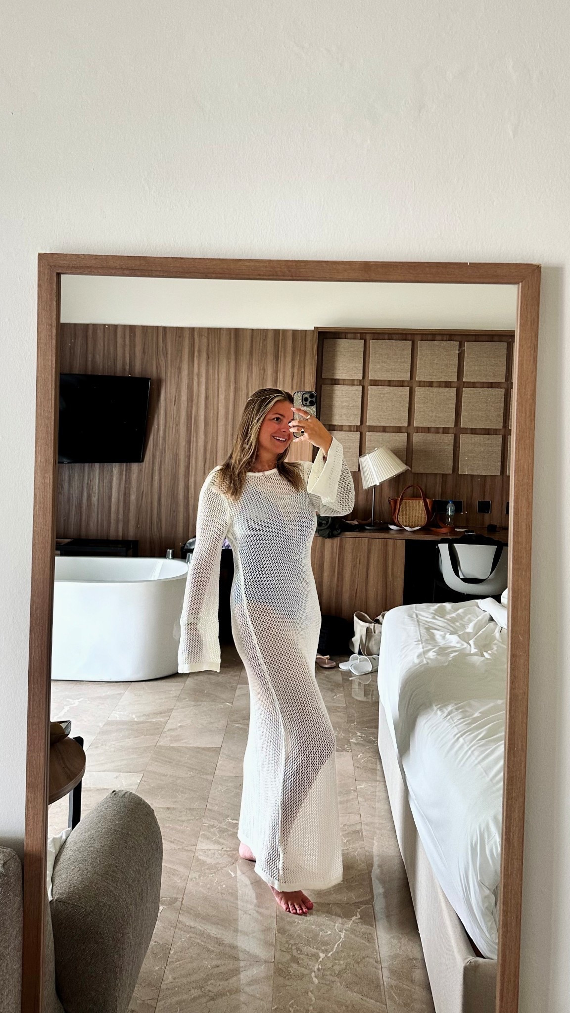 $40 Amazon coverup arrived overnight and is perfect for vacay

wearing size medium in beige

#LTKTravel #LTKSeasonal #LTKSummerEdit