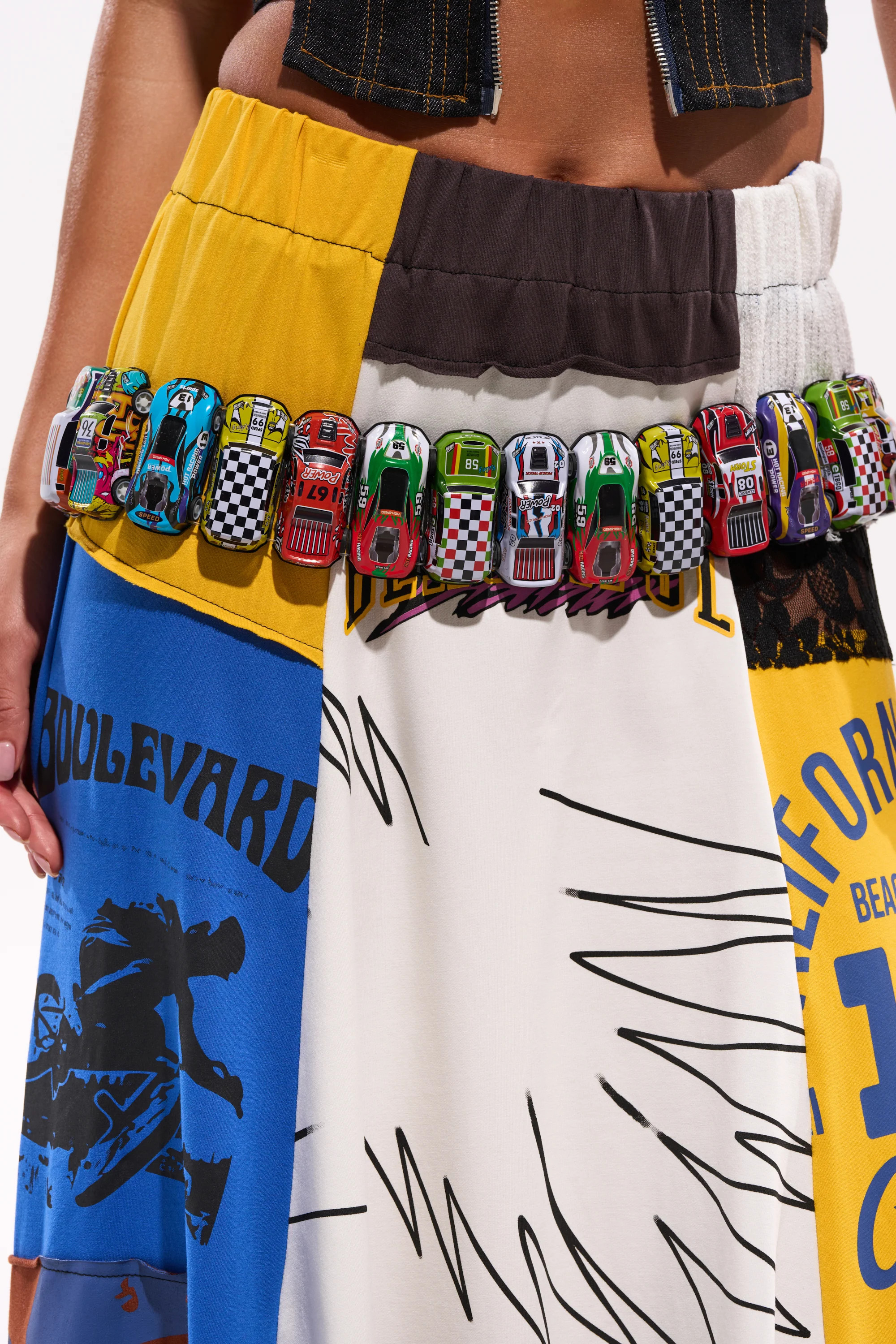 FAST PACED CAR BELT | AKIRA