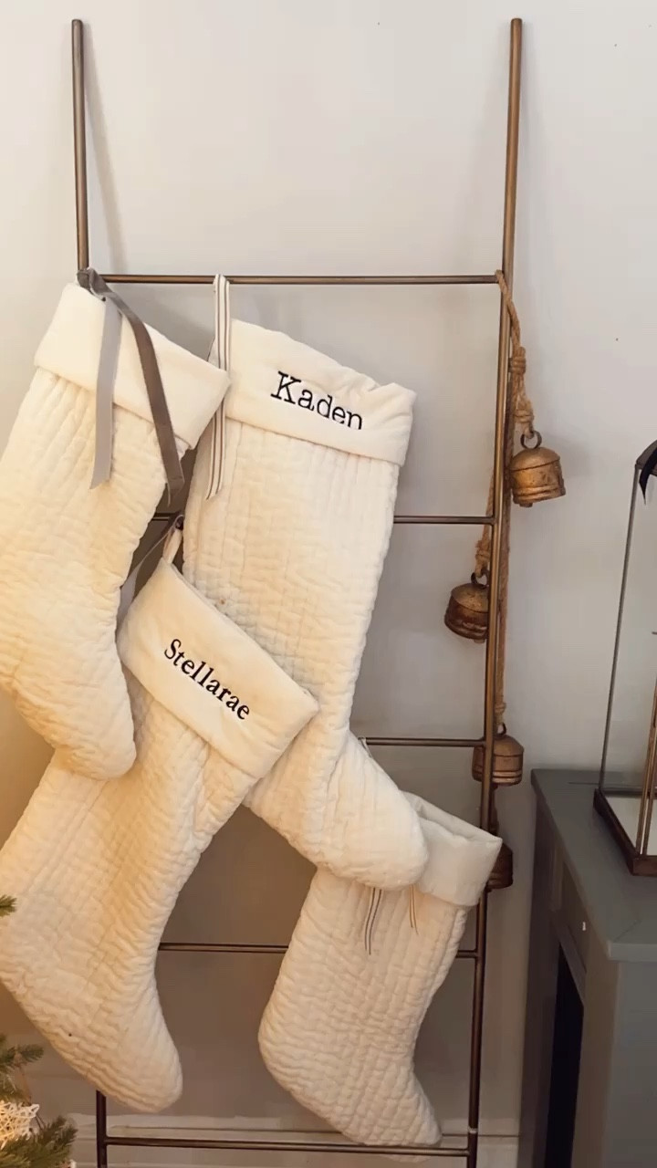 Holiday home decor! 

#LTKHoliday #LTKhome