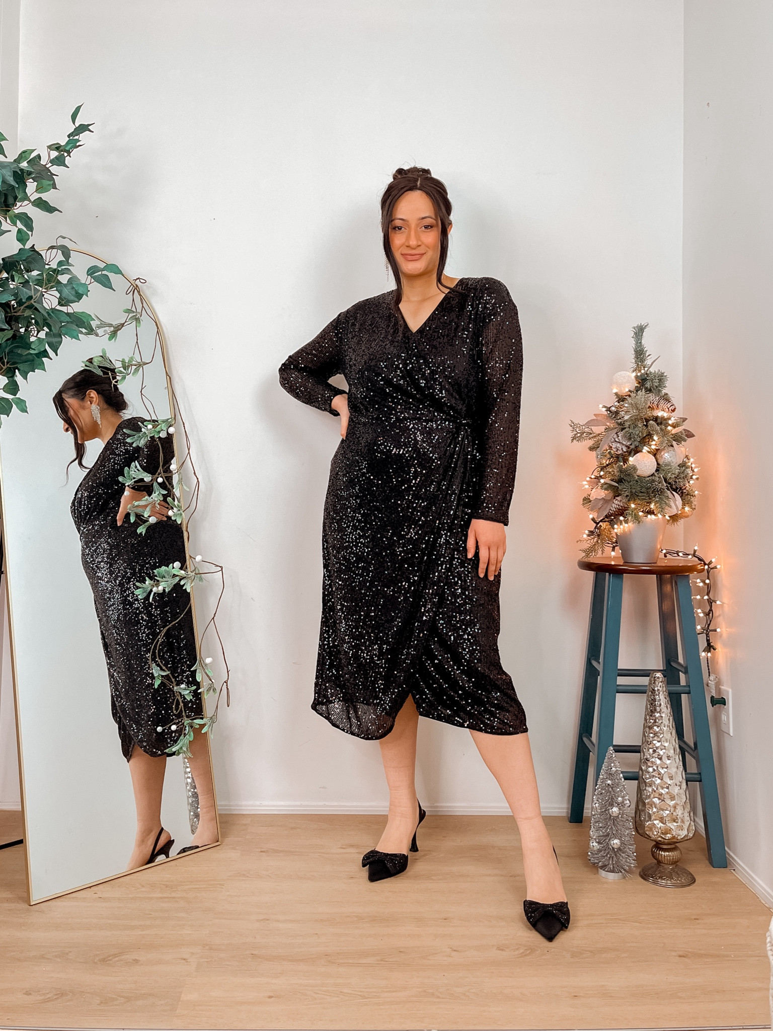 Sequin dress, party dress, holiday dress, Christmas dress, new years dress, H&M, festive outfit 
Midsize fashion 
Styled inspo

#LTKstyletip #LTKparties #LTKHoliday