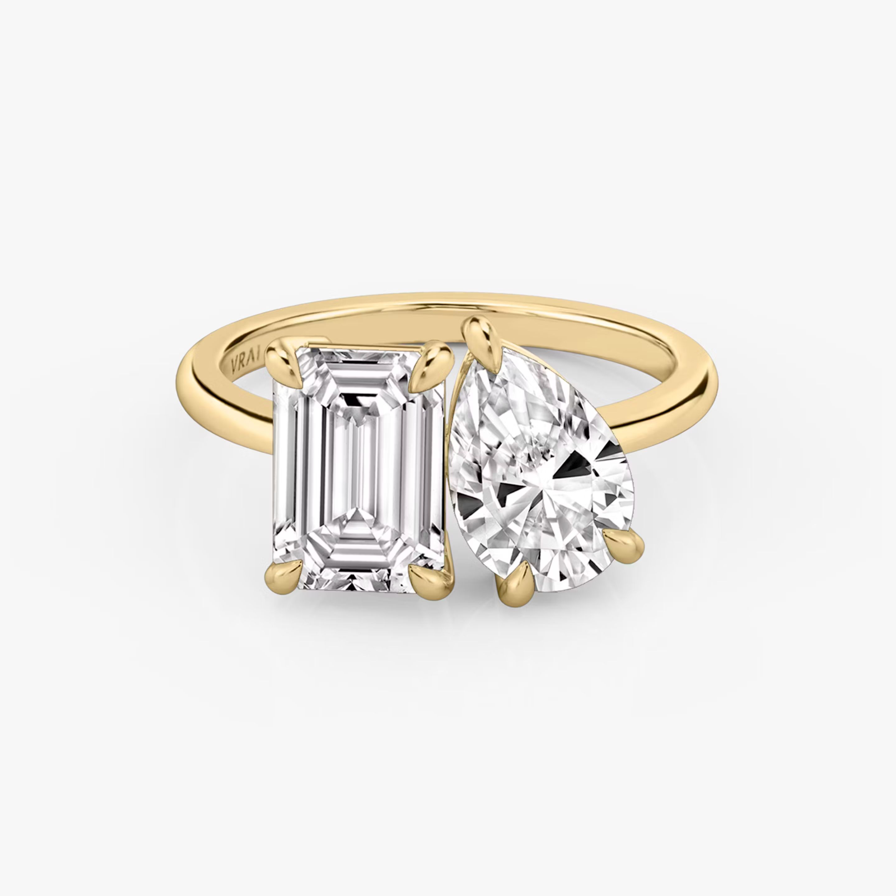 The Toi et Moi Emerald and Pear Engagement Ring | Vrai and Oro