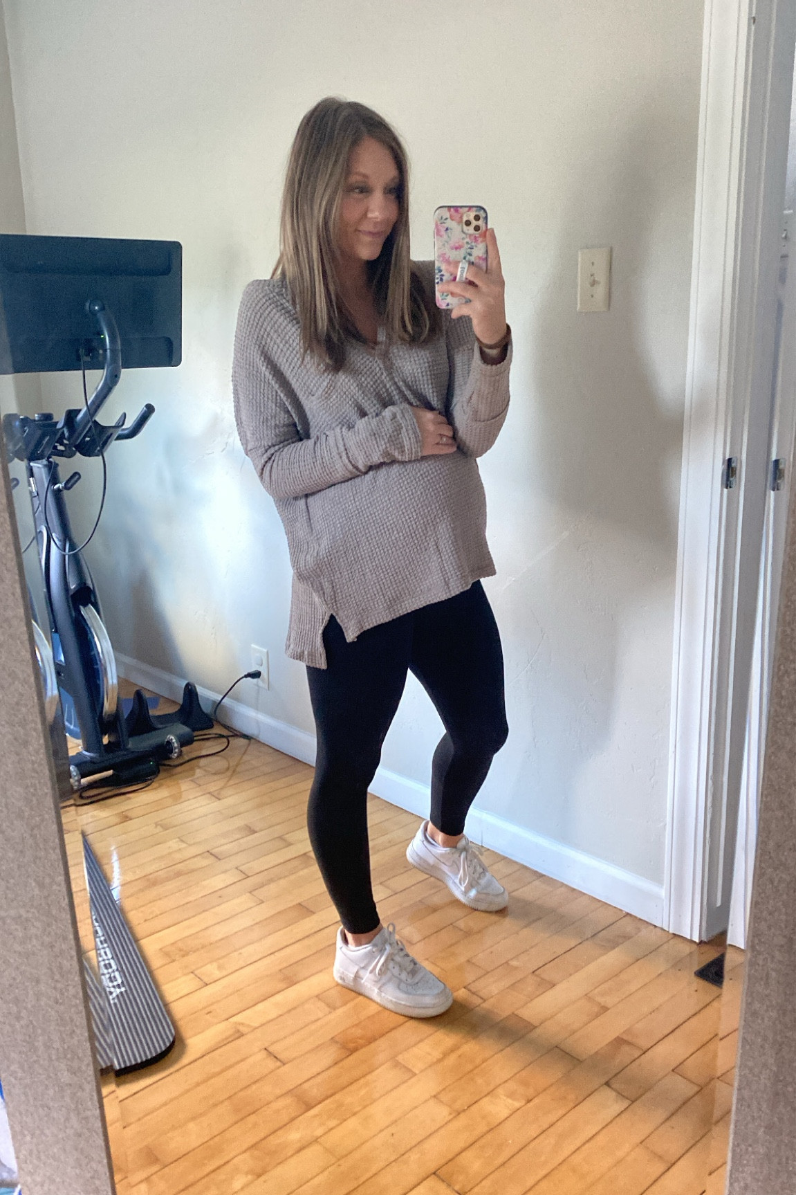 Fall maternity 🍁 

#LTKstyletip #LTKbump #LTKSeasonal