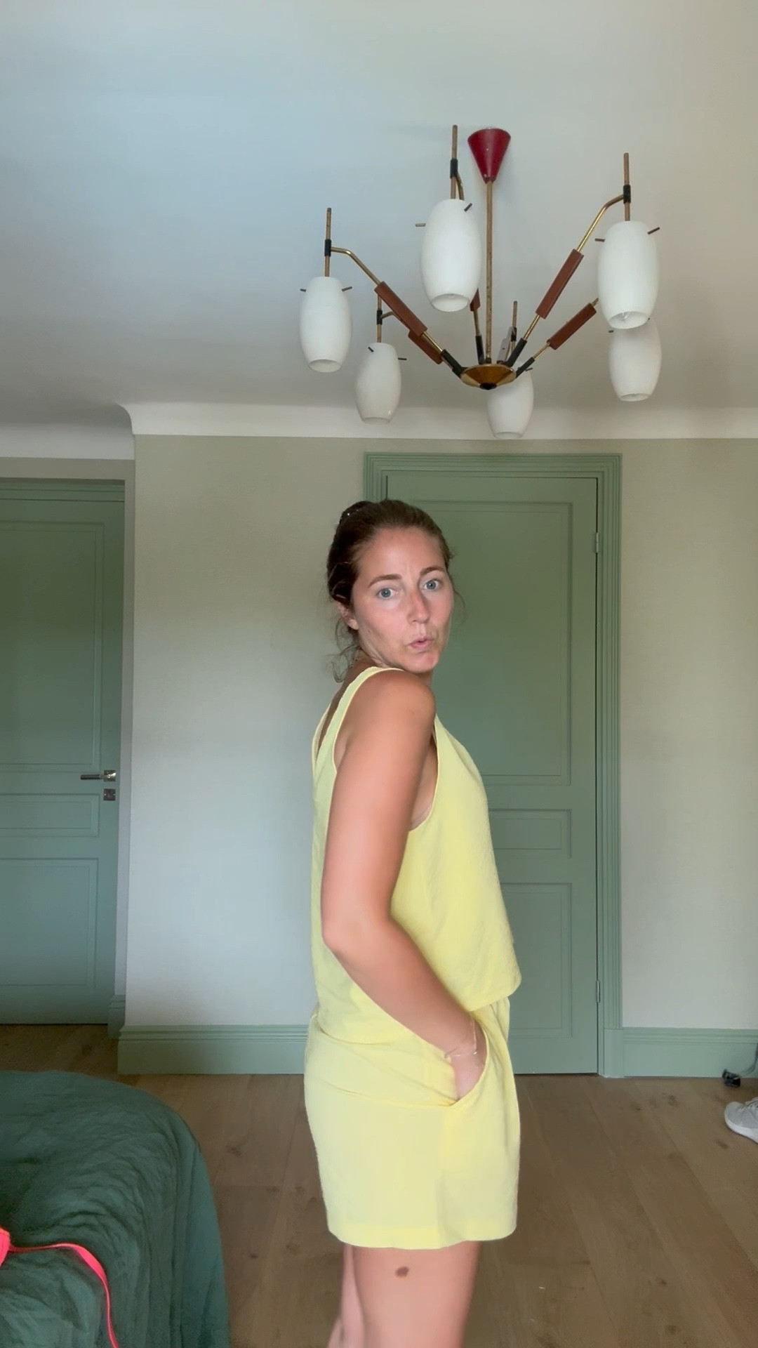 This Vuori set is SO good!! & currently on sale! I’m wearing size small in bottoms & medium in top 


#LTKFindsUnder50 #LTKActive #LTKFindsUnder100