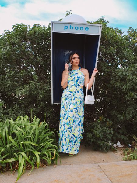 Hello? Yes, spring? I miss you, come back home. 🌸🌳 
I shared so many cute and fun print summer maxi dresses for y’all on my LTK under this picture, 🔗 in bio 😘

#LTKSeasonal #LTKstyletip #LTKshoecrush