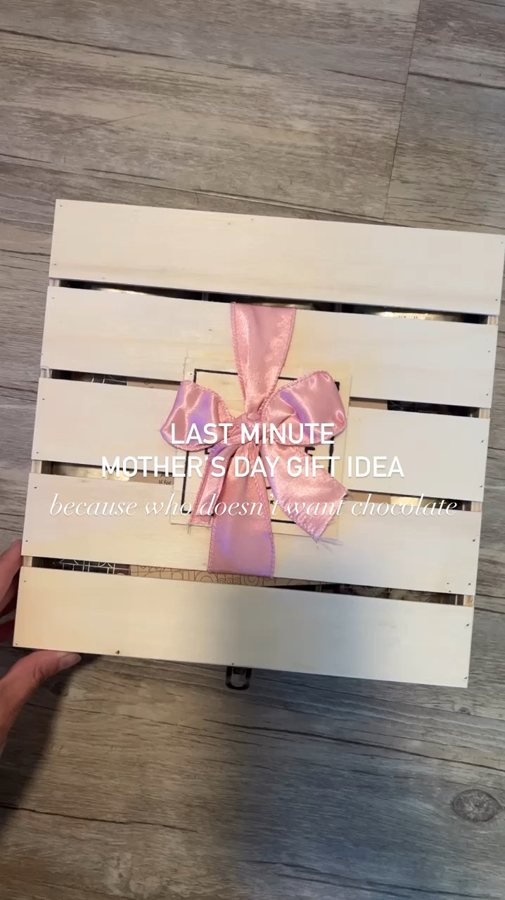 mother’s day gift idea, chocolate candy box, dessert gifts

#LTKFamily #LTKGiftGuide #LTKVideo
