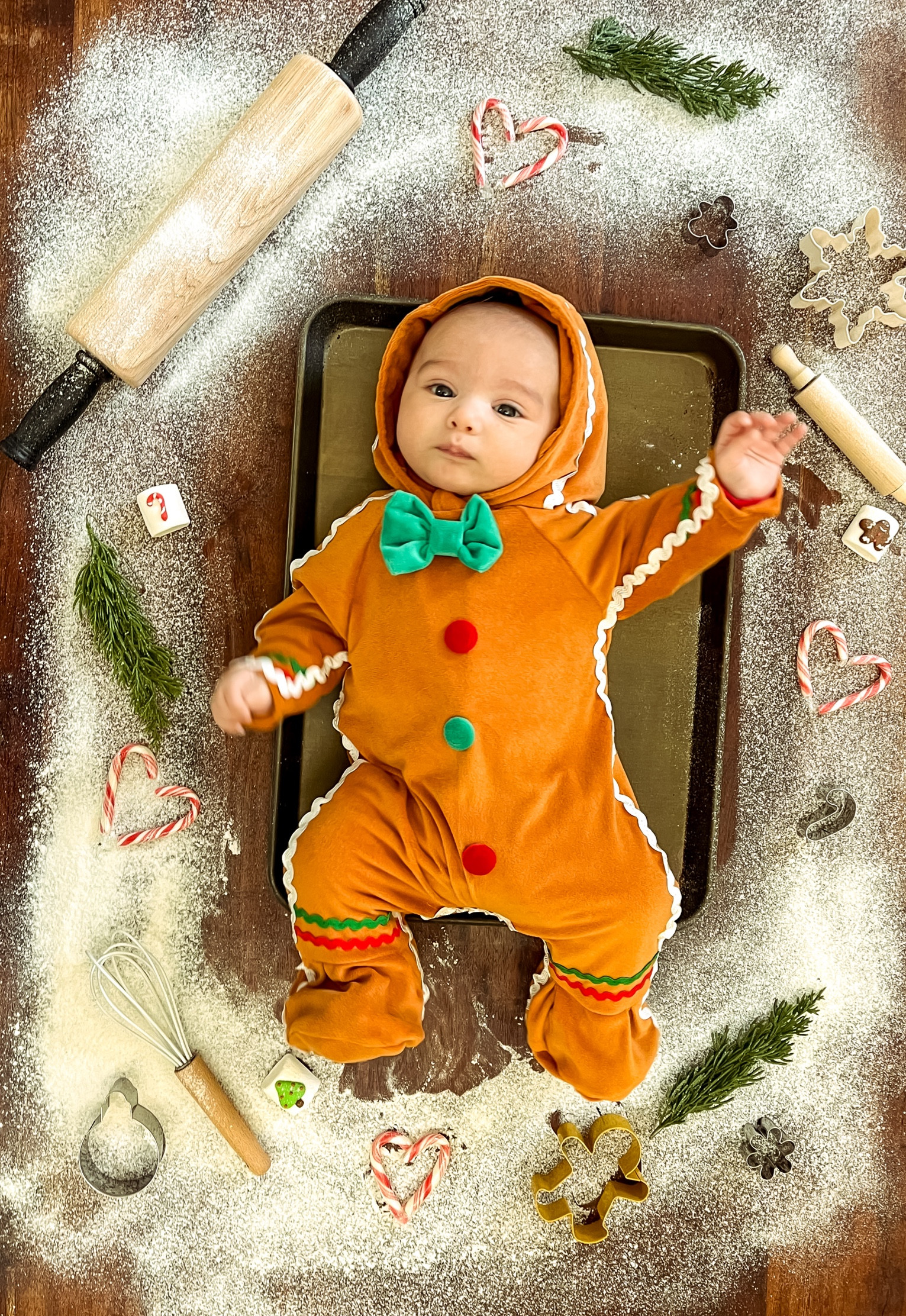 Gingerbread man outfit 

#LTKbaby #LTKHoliday #LTKSeasonal
