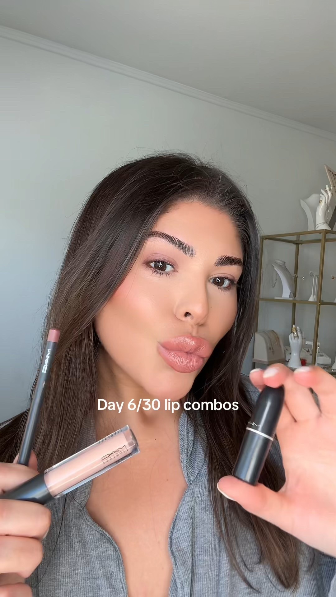 The most perfect peachy-nude lip combo 🍑👄💄
#maccosmetics #lipcombo #nudelipcombo 

#LTKBeauty #LTKFindsUnder100 #LTKStyleTip