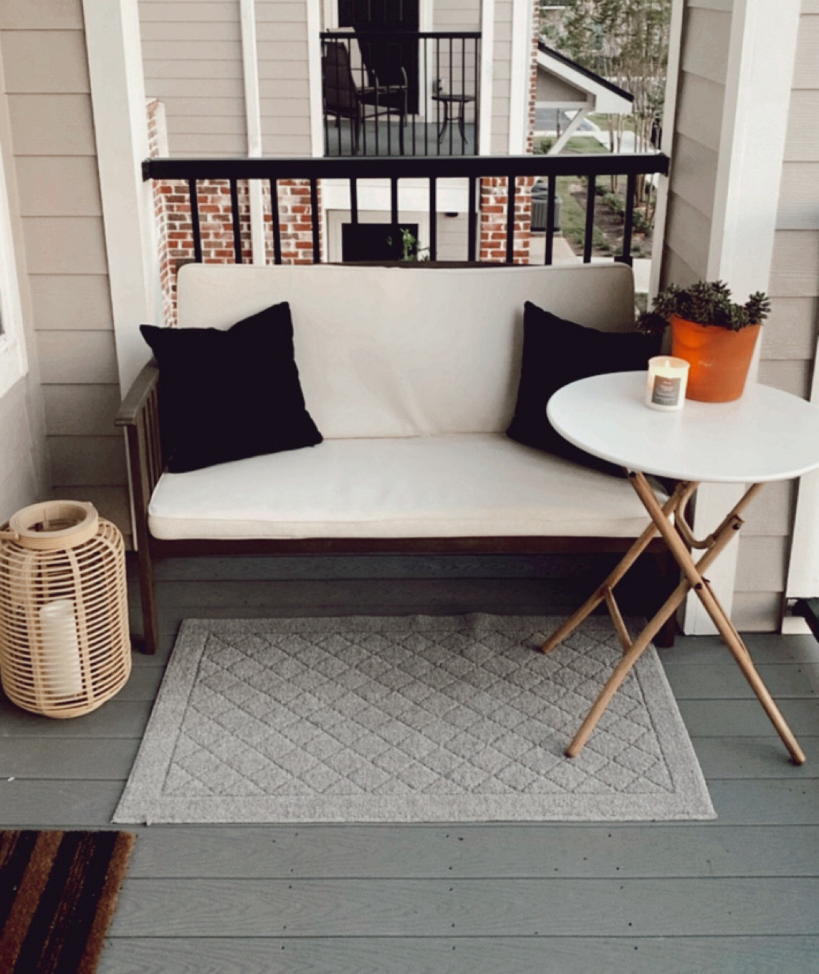 small patio decor

patio decor, outdoor decor, outdoor bench, cozy patio

#LTKhome