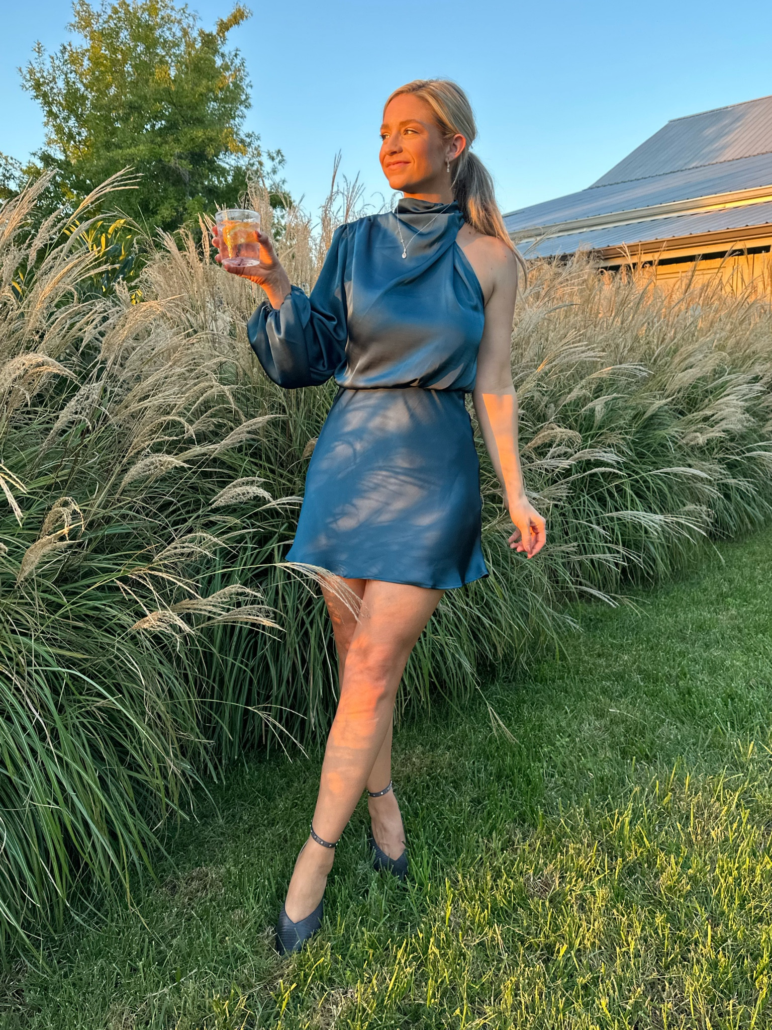 Amazon wedding guest dress
Size small. Has stretch 

#LTKWedding