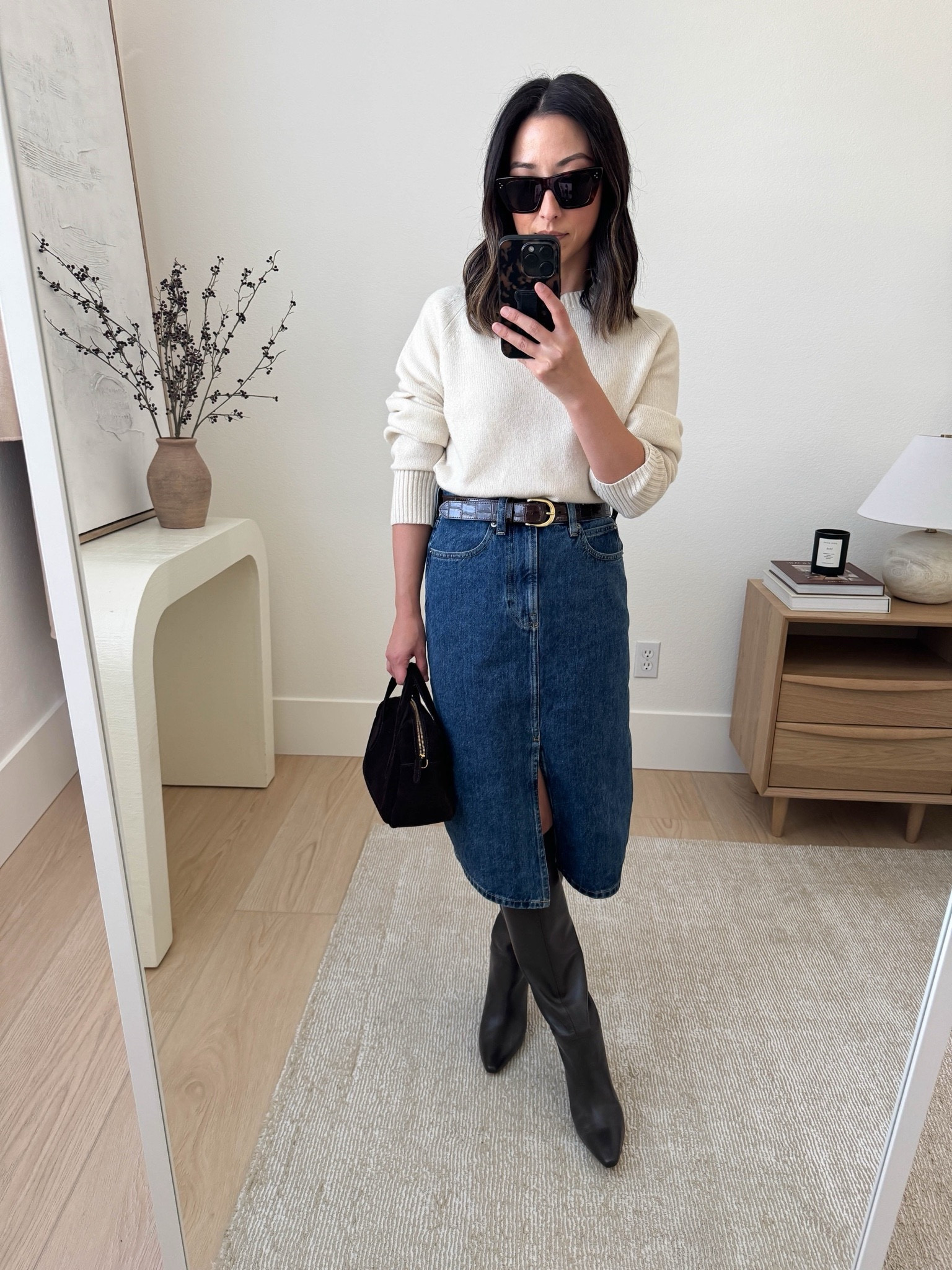 Everlane western favorites. Skirt runs tts. Wasn’t sure if the skirt length would work for me, but love it with tall boots. 

Everlane sweater xs
Everlane skirt 25. Sizes up but didn’t need to. 
Everlane tall boots 5.5. Butter soft. 
Madewell bag. 
Celine sunglasses 
Jcrew belt xs

Fall outfits, fall fashion, petite style, purse, boots 



#LTKSeasonal #LTKItBag #LTKShoeCrush