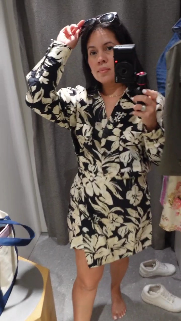 Floral print mango dress Dress outfit | mango fashion | long sleeve dress | cute dress 

#LTKVideo #LTKSaleAlert #LTKStyleTip