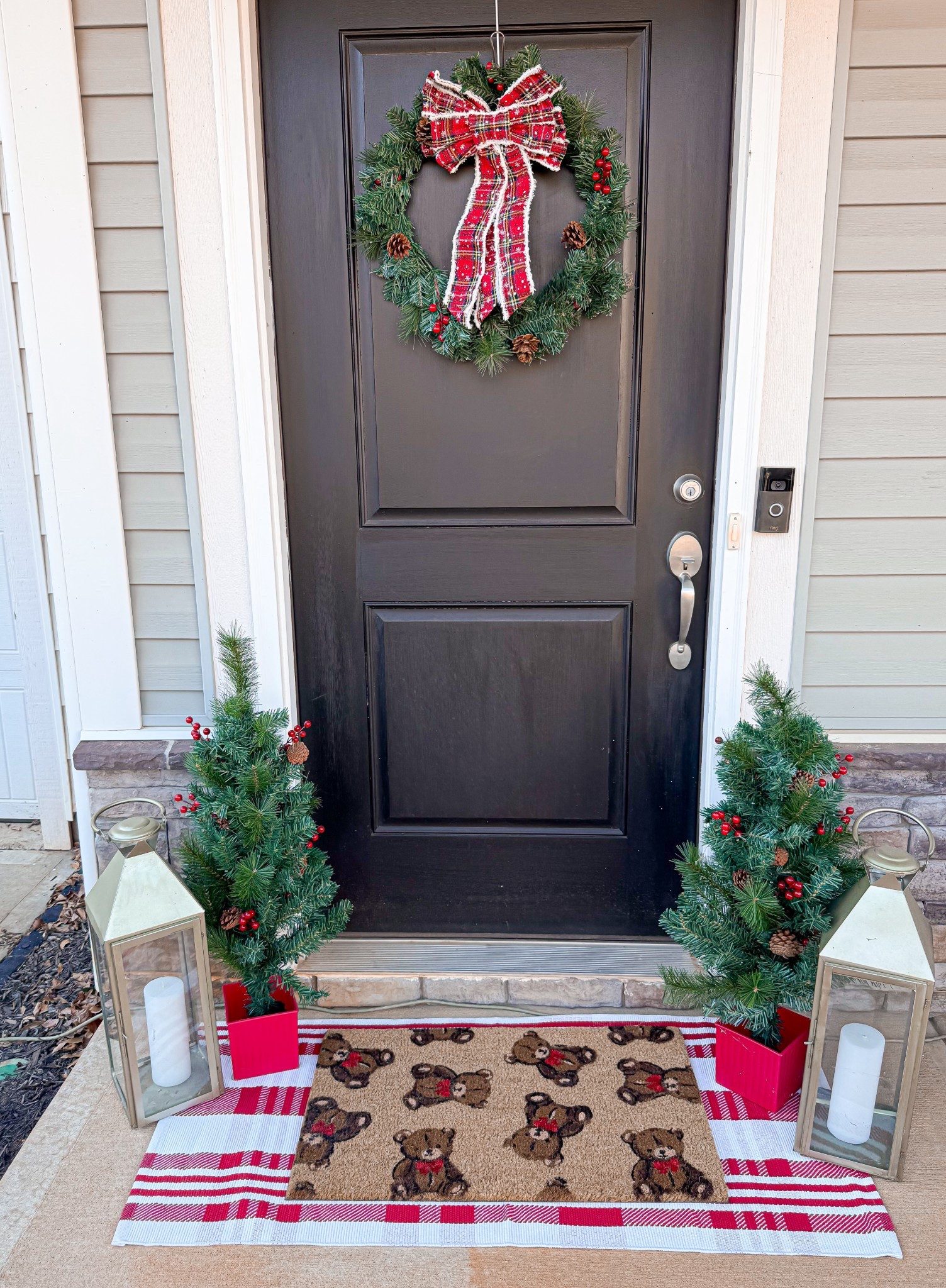 Amazon 🎄❤️

Christmas decor, outdoor decor, winter decor, front porch design, Amazon home finds 

#LTKHome #LTKGiftGuide #LTKHoliday