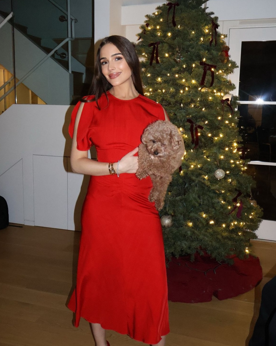 Happy new year ❤️

#LTKSeasonal #LTKFindsUnder100 #LTKStyleTip