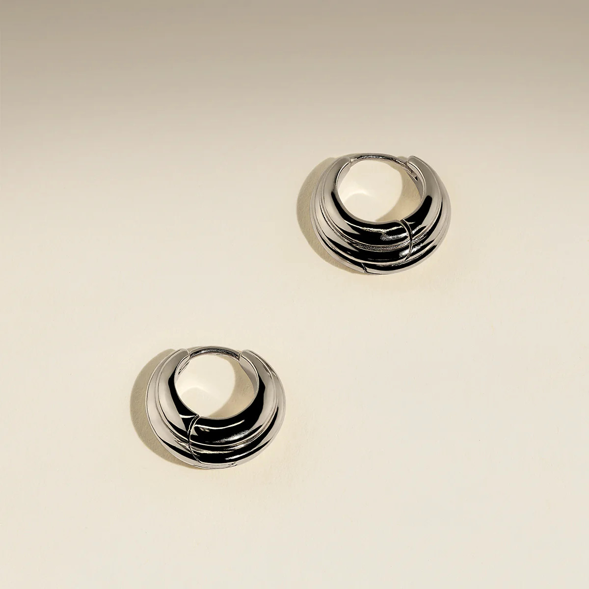 Ripple Wave Huggies in Silver | Astrid & Miyu UK