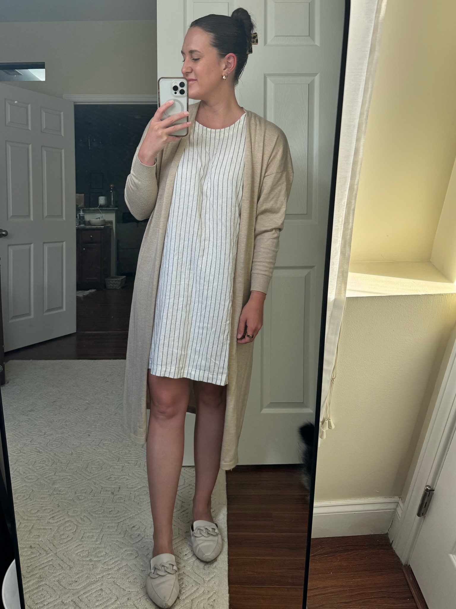 Wearing my Target linen dress to work by pairing with Steve Madden mules and a cardigan. Perfect business casual look! 

#target #stevemadden #summer  #linen #dress #mules #flats #internship #job 

#LTKSummerSales #LTKStyleTip #LTKWorkwear