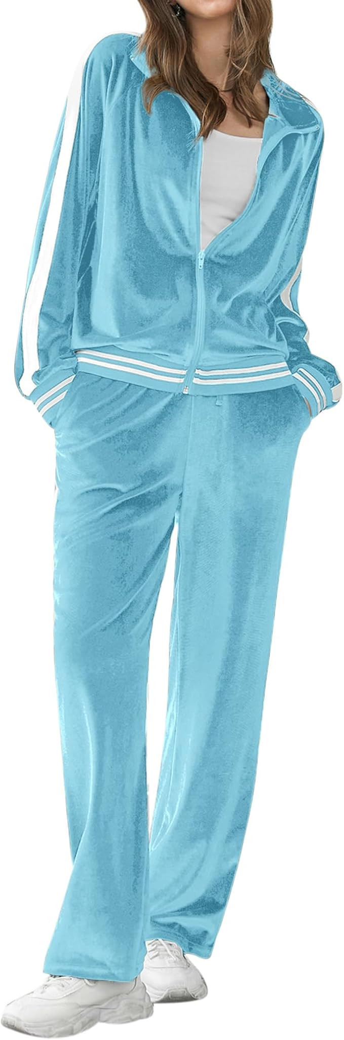 Ekouaer Women's Velvet Velor Tracksuits 2 Piece Lounge Outfits Zip Up Sweatshirt and Sweatpants w... | Amazon (US)