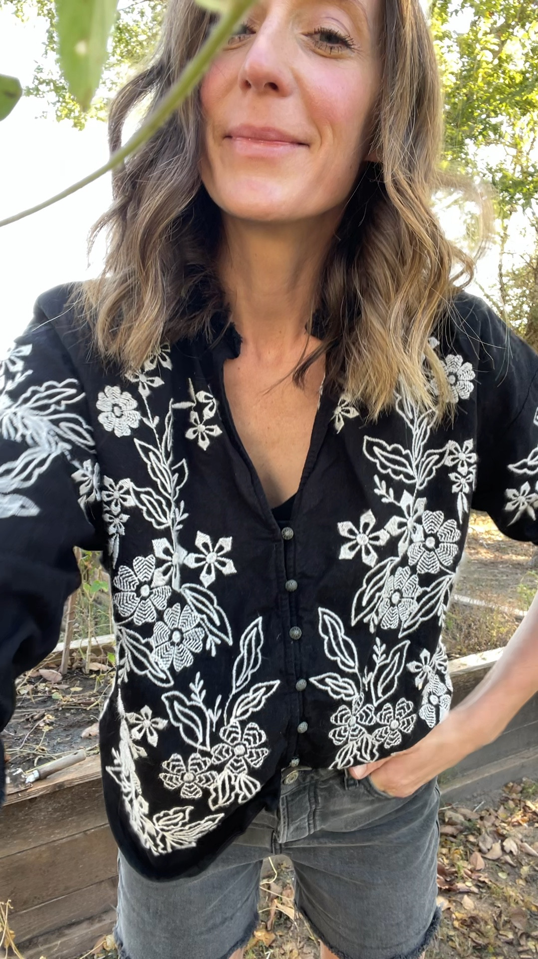 The cutest western inspired button down top! I paired with denim shorts but it would look so cute with jeans, corduroys, or even belted with a silk skirt! 

#LTKSeasonal #LTKPlusSize #LTKStyleTip