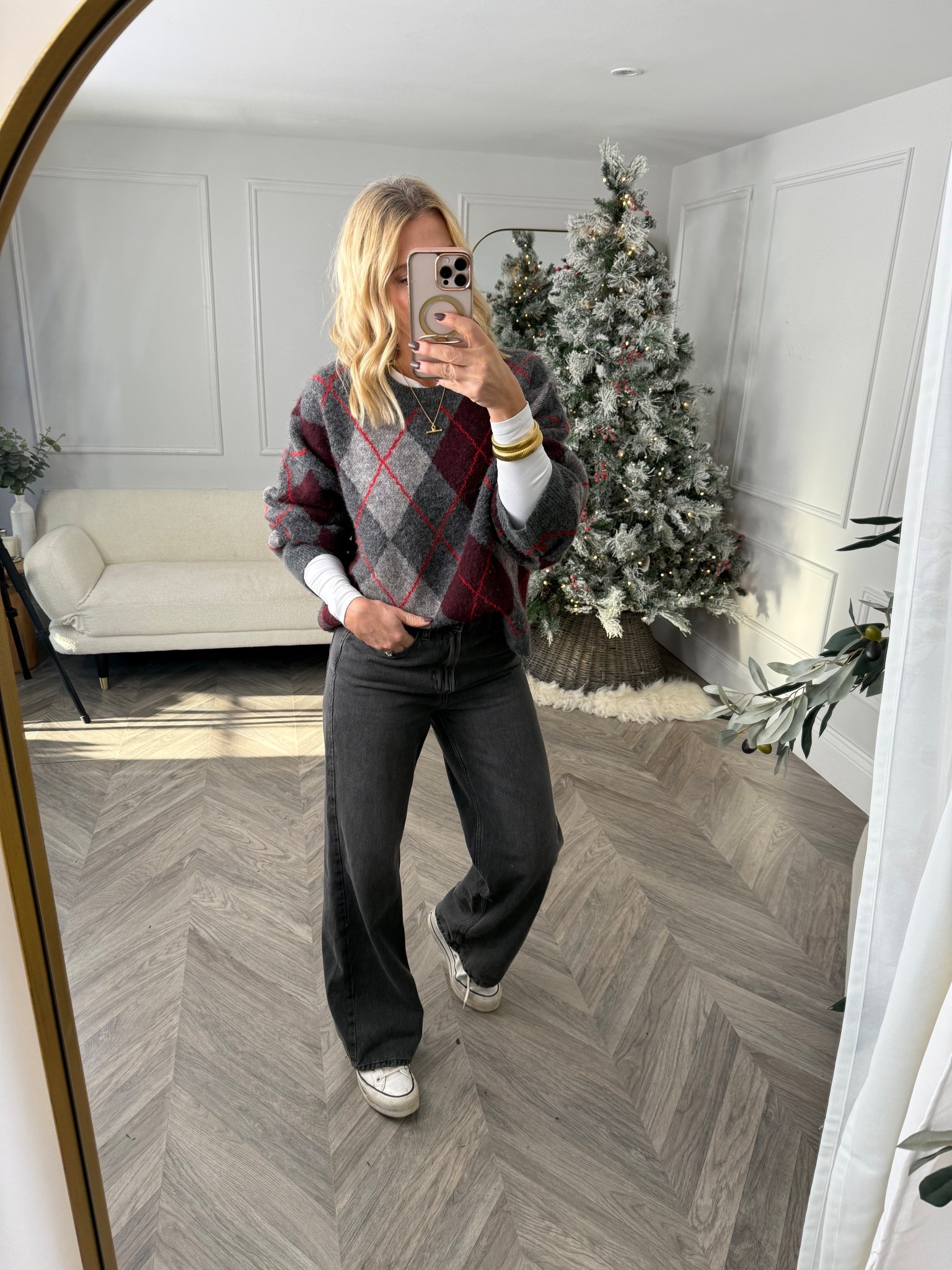 OOTD from me today! 

#LTKgiftguide #LTKstyletip #LTKwinter