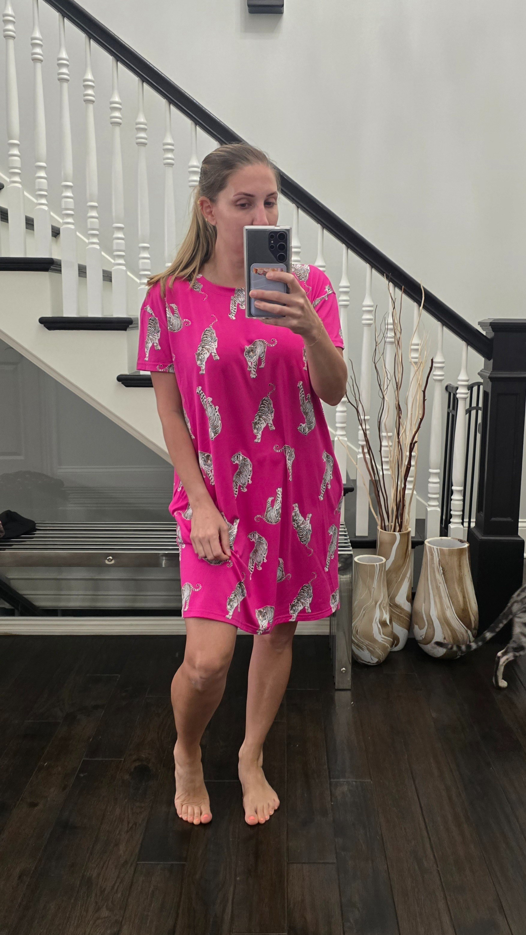 Super Soft Tiger Nightshirt

#LTKSeasonal