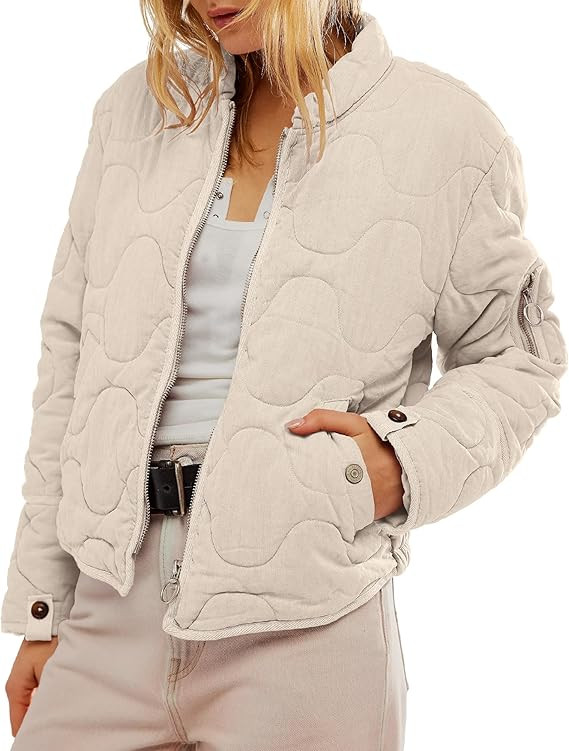 Gacaky Women's Lightweight Cropped Quilted Jacket Winter Warm Zip Long Sleeve Puffer Jacket Coat ... | Amazon (US)