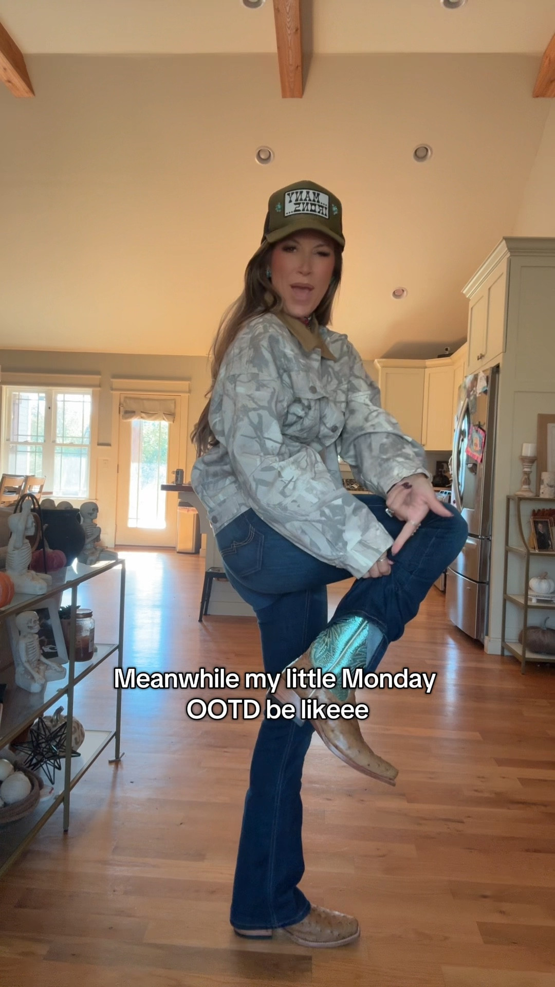 Not my first rodeo pal 🤠

Hat: from Many Irons (Gerry Gessell) 
Pink twilly + turquoise twilly holder: 7 Bar Boutique 
Turquoise ring: Nizhoni Traders 
Turquoise belt buckle: Blue Roan Silver 
#westernfashion #westernwear #ootd 

#LTKStyleTip