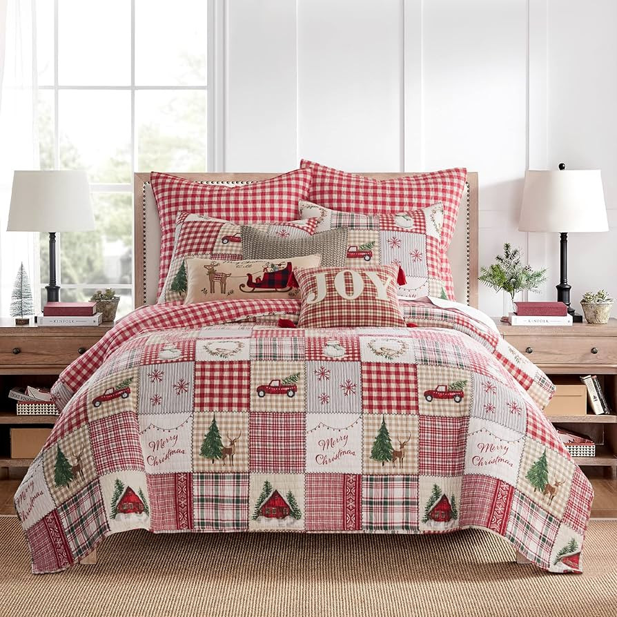 Levtex Home - Home for Christmas Quilt Set - King/Cal King Holiday Quilt 106x92 and Two King Pill... | Amazon (US)