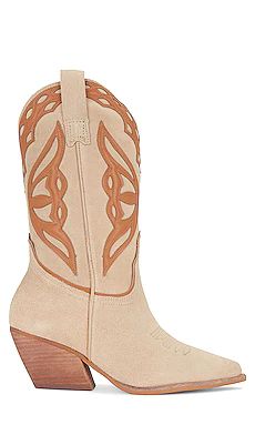 Wynter Boot
                    
                    Steve Madden
                
              ... | Revolve Clothing (Global)