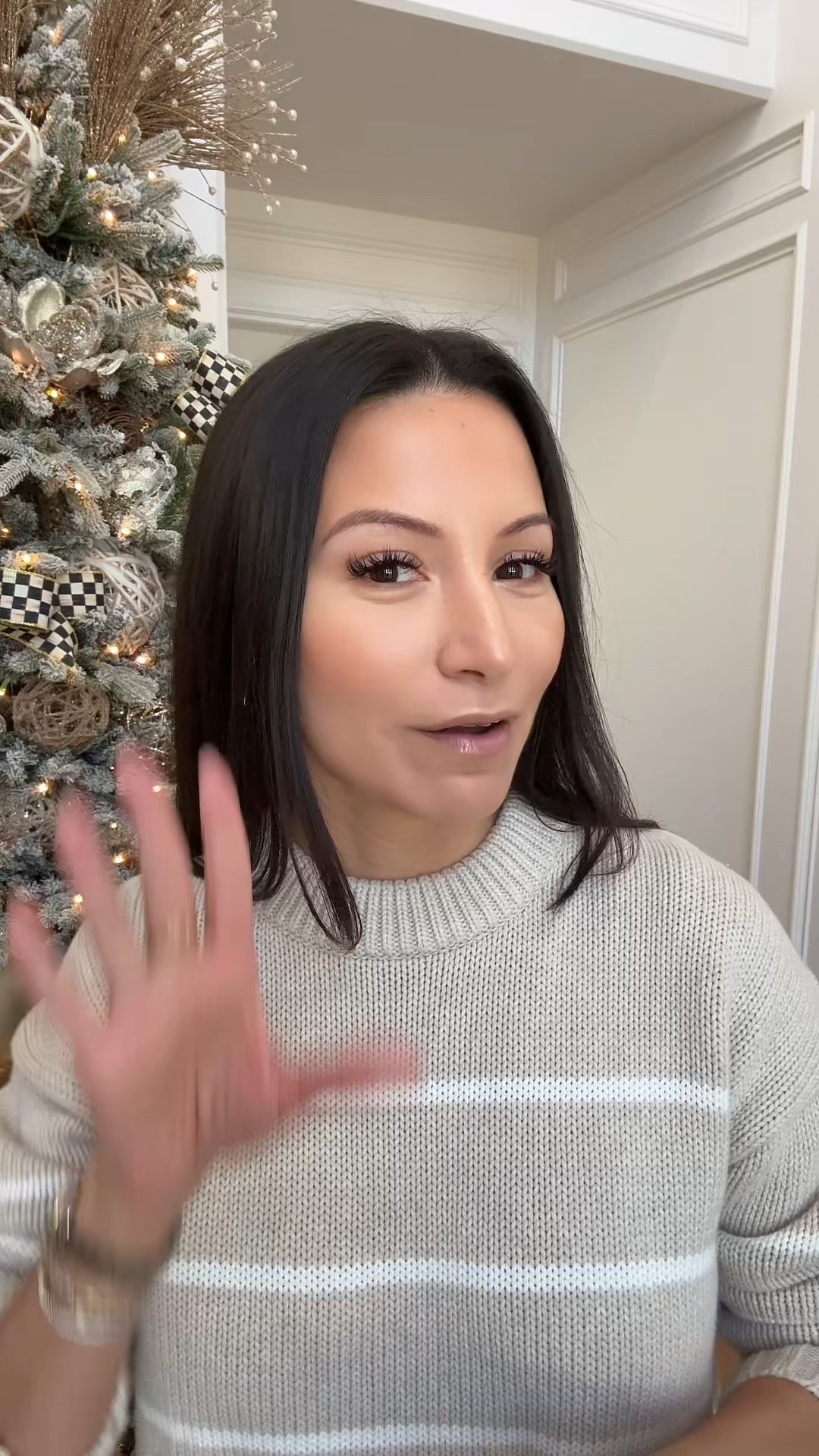 5 compliment getter perfumes you need!! @nordstrombeauty #nordstrompartner #nordstrombeauty 

#LTKGiftGuide #LTKmorningroutine #LTKHoliday