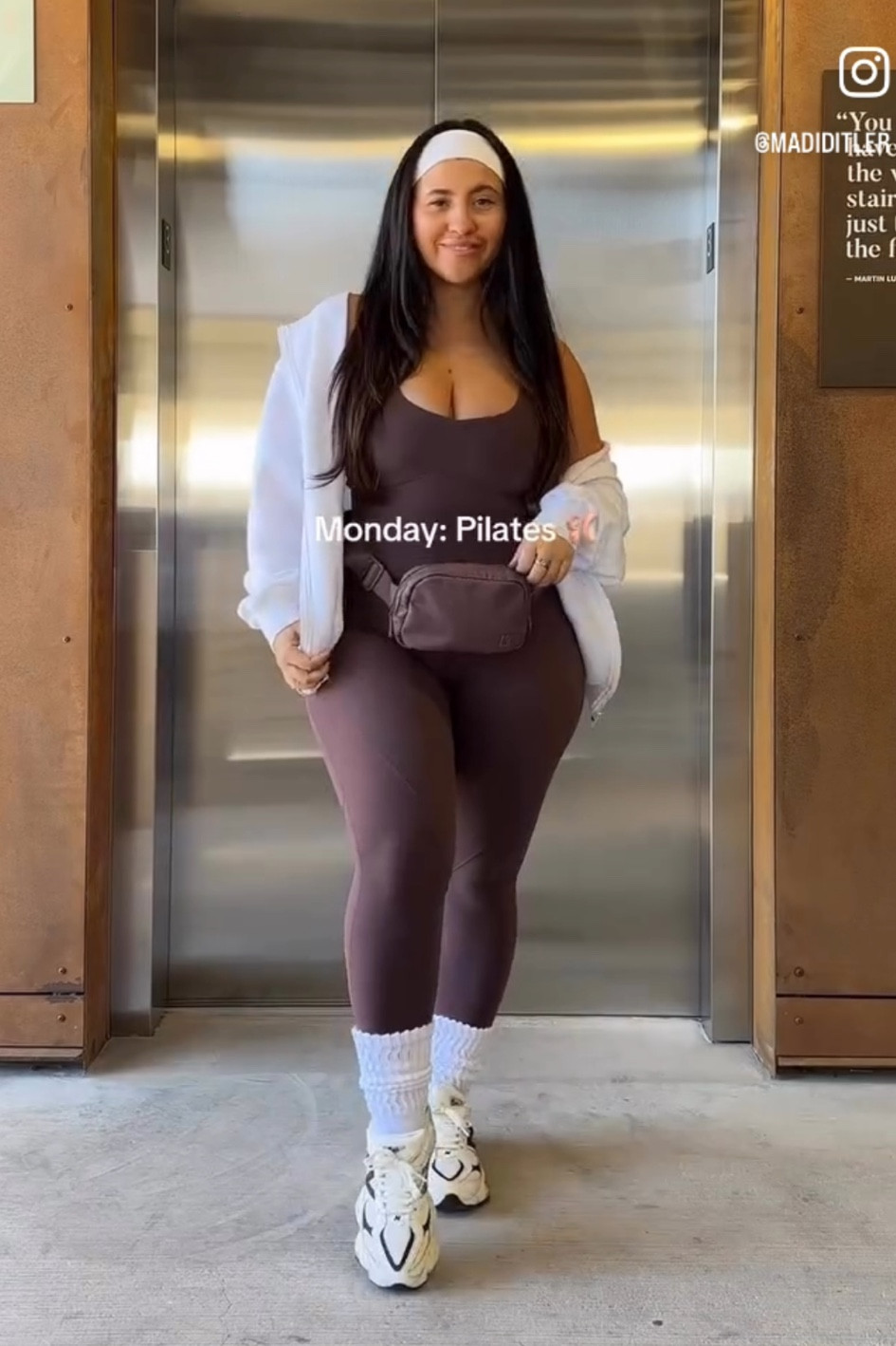 Wearing size M

#activewear #gymoutfit

#LTKFitness #LTKActive #LTKMidsize