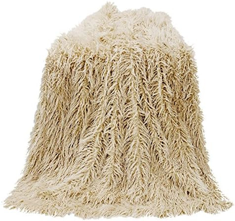 Amazon.com: HiEnd Accents Mongolian Faux Fur Throw, 50X60 Cream : Home & Kitchen | Amazon (US)