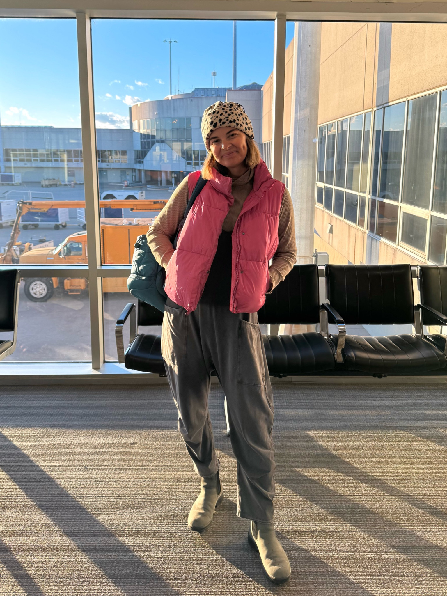 Cozy airport fit with a pop of color 💖✈️ (and maternity friendly!!)

#LTKTravel #LTKStyleTip #LTKBump