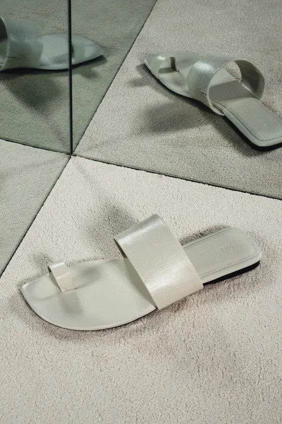 White1602/810/001 | Zara US