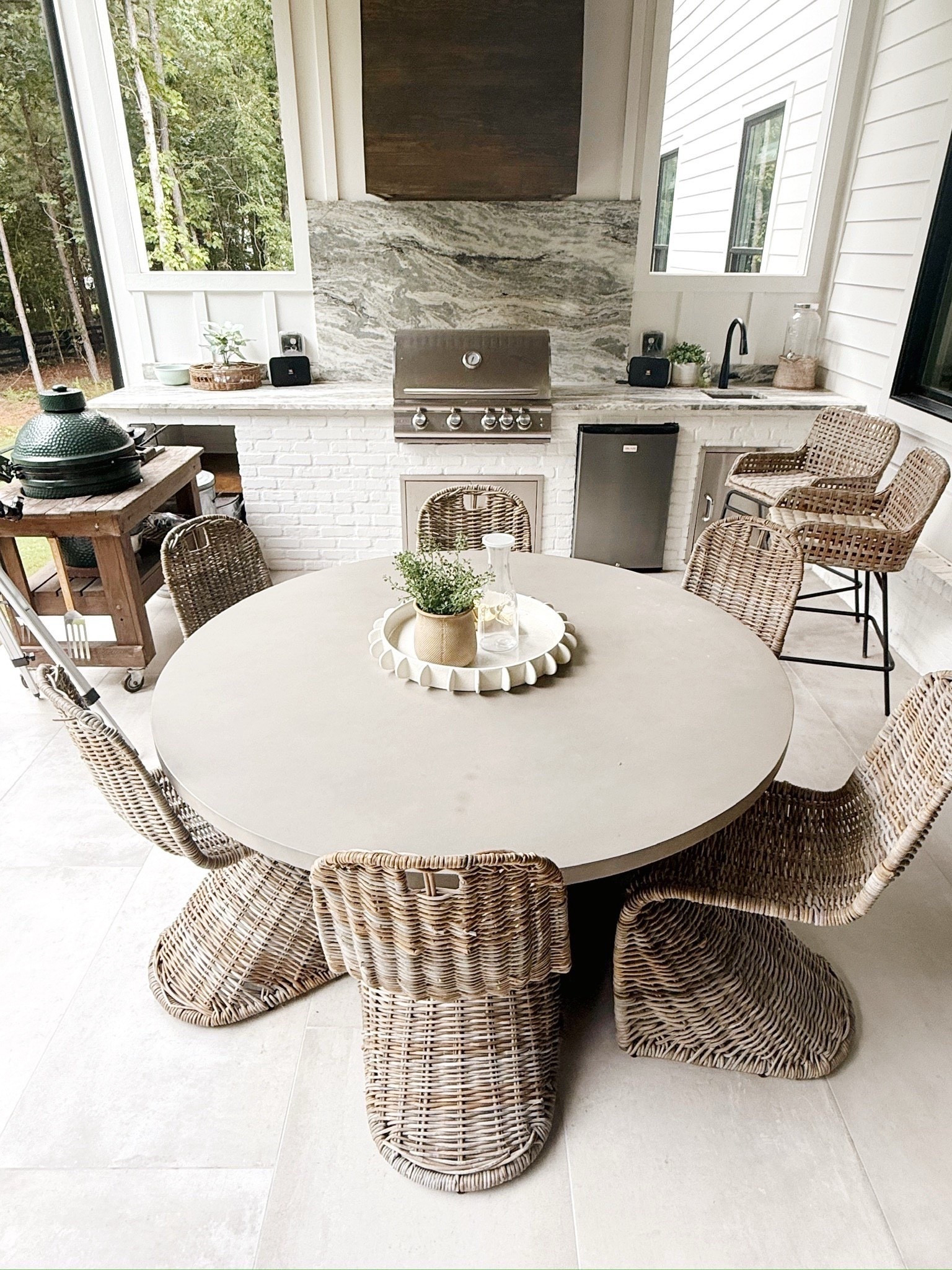 ✨ Because outdoor spaces deserve just as much love as the indoors. This setup is giving us major Modern Classic patio goals.

Do you want to bring our dreamy Modern Classic style interior design into your own home? 🏡 You’re in luck! Reserve our Online Interior Design packages today -> https://porcheandco.com/edesign ✨ We can’t wait to work with you & design your home with #porcheandco

#porcheandco #modernclassicdecor #outdoorlivinggoals #neutralstyleinspo #moderndecorhome #homedesignideas #timelessmodernclassic #neutraloutdoorvibes #patioinspo #edesign



#LTKvlog #LTKdayinmylife #LTKHome