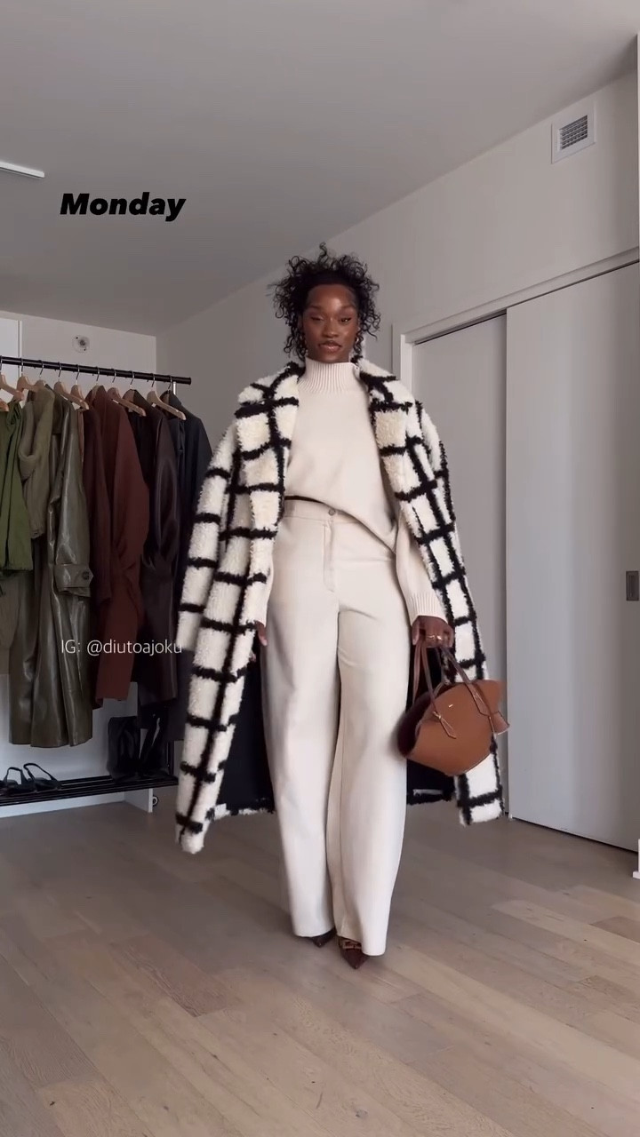 Only MONOCHROME OUTFITS this week
•
OUTFIT DEETS:
Will be linked in my LTK at 6:30pm EST (link’s in my Bio👆🏾)
Love you, my little munchkins❤️
•
SONG DEETS😮‍💨: Go Tell It On The Mountain - @annatoria__
•
•
.
•
#womensfashionstyle #womensoutfits #ootdfashionlook #outfitideas4you #simpleoutfits 
#fashionstylingtips #ootdinspiration #fashioninfluencers #howtostylevideo #falloutfitideas #minimaloutfit #minimaloutfits #winteroutfits #outfitsoftheweek #outfitsofthedayandthenight #coatcollection #classyoutfit #outfitrotation #weeklyoutfits