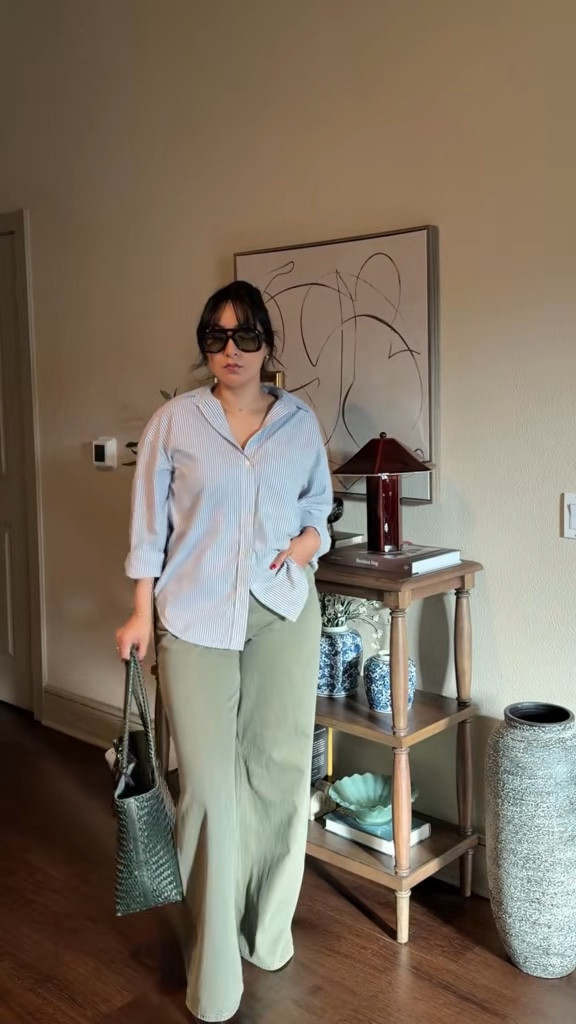 Pulled out my Madewell tote for some springy vibes! 

#LTKspring #LTKootd #LTKWorkwear