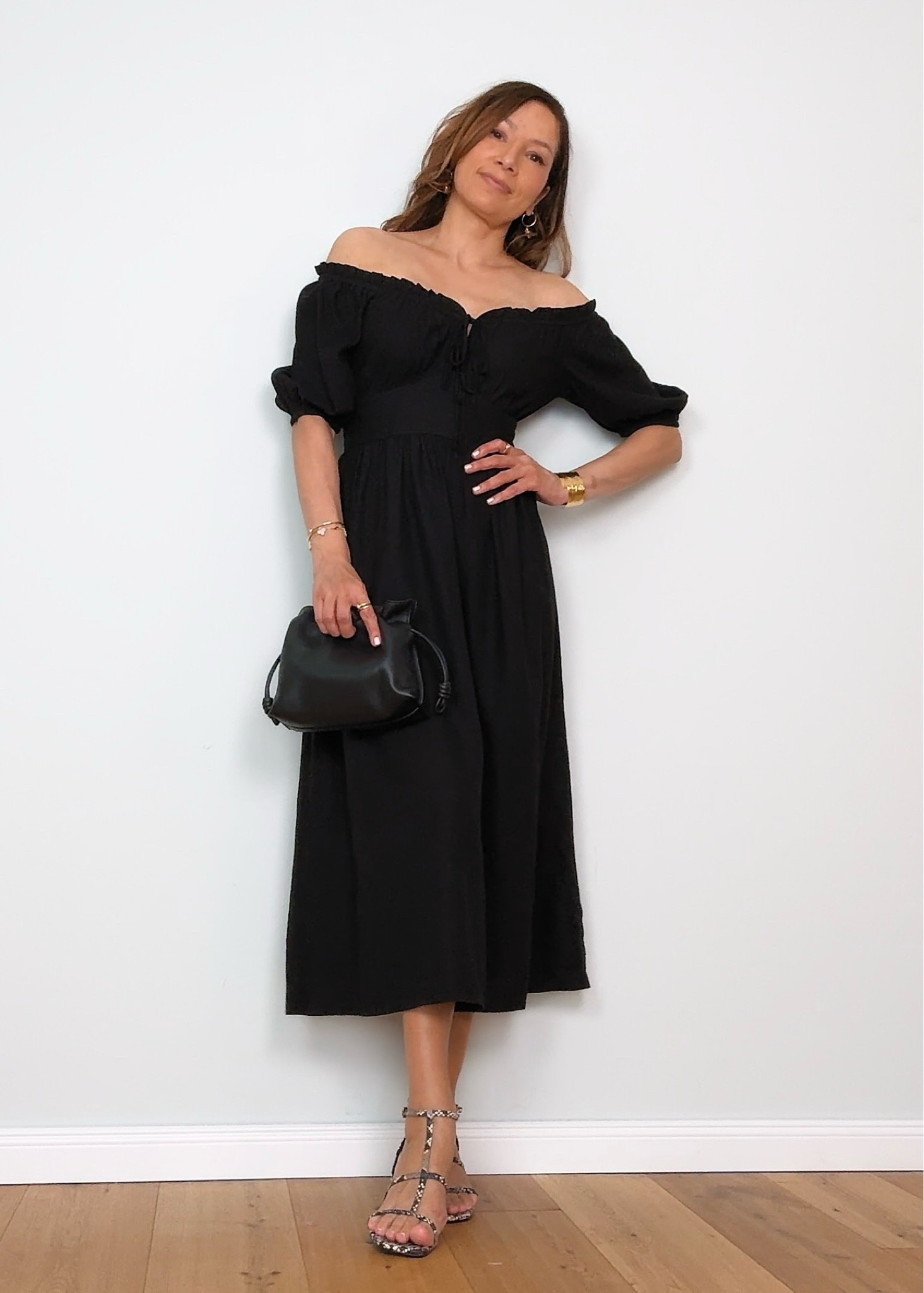 Schwarz 🖤

#LTKstyletip #LTKsummer #LTKeurope