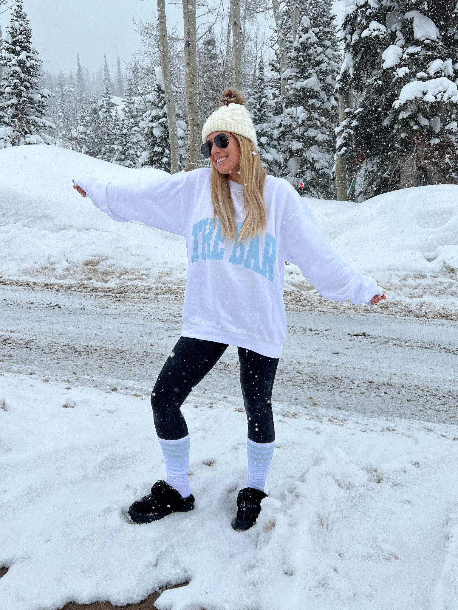 The bar sweatshirt size M
Spanx leggings size s petite
Ugg slipper size 7
Amazon tall socks
Amazon beanie 

#comfy #winter #laurabeverlin

#LTKunder50 #LTKsalealert #LTKshoecrush