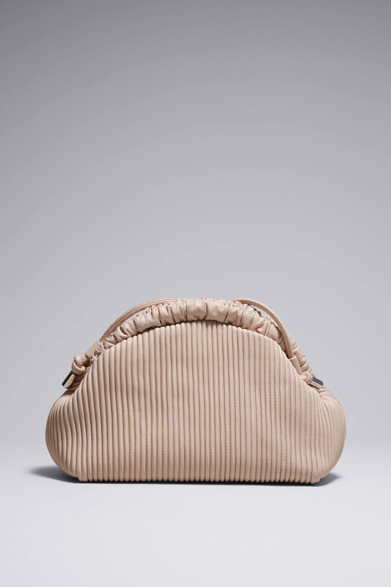 Plissierte Clutch aus Leder - Beige - Ladies | H&M AT | H&M (DE, AT, CH, NL, FI)